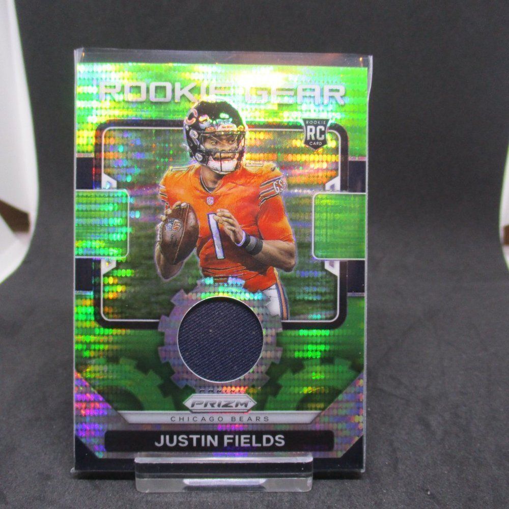 2021 Prizm Justin Fields Rookie Gear Neon Green Pulsar Prizm Jersey #RG-4